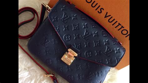 lv pochette metis marine rouge|louis vuitton monogram metis.